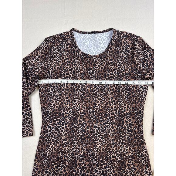 J. McLaughlin leopard print nylon spandex 3/4 sleeve top size SMALL cheetah - Picture 3 of 7